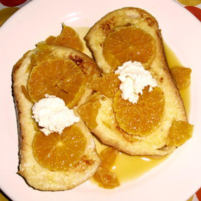 甘酸っぱい柑橘ソースのフレンチトースト