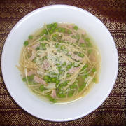 グリンピースいっぱい！パスタスープ