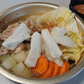 あとのせ鰹節が香る～冬瓜の鶏鍋　〆はふっくら餅