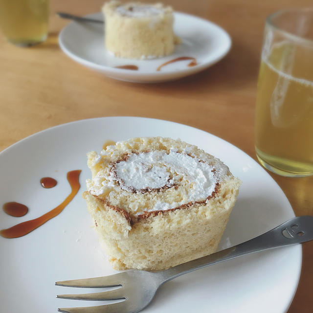 ホットケーキミックスで簡単ロールケーキ By アイコさん レシピブログ 料理ブログのレシピ満載