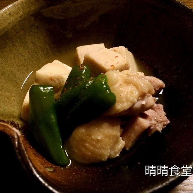 甘～いお出汁がしっみしみ♪高野豆腐と鶏炊いたん。
