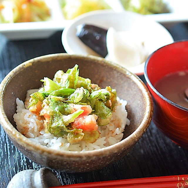 セロリの葉と海老のかき揚げ・セロリづくしの朝食♪