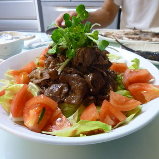 牛肉のXO醤タレ焼きサラダ