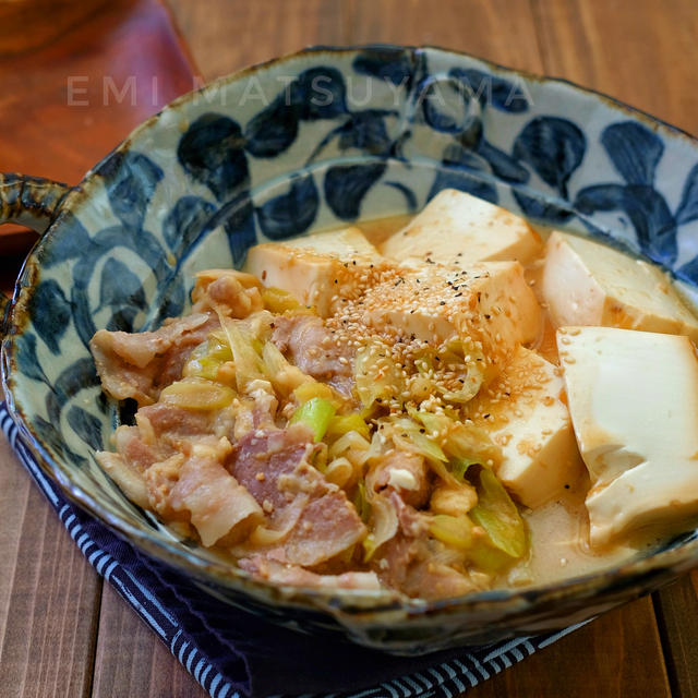 レンジで簡単！＊旨味噌チーズ豚バラ肉豆腐＊チーズと味噌の相性バ...