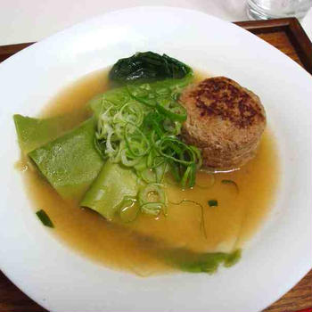 中華風煮込み肉団子と麻婆豆腐（Chinese Soup with Meatballs and Mapo Tofu）