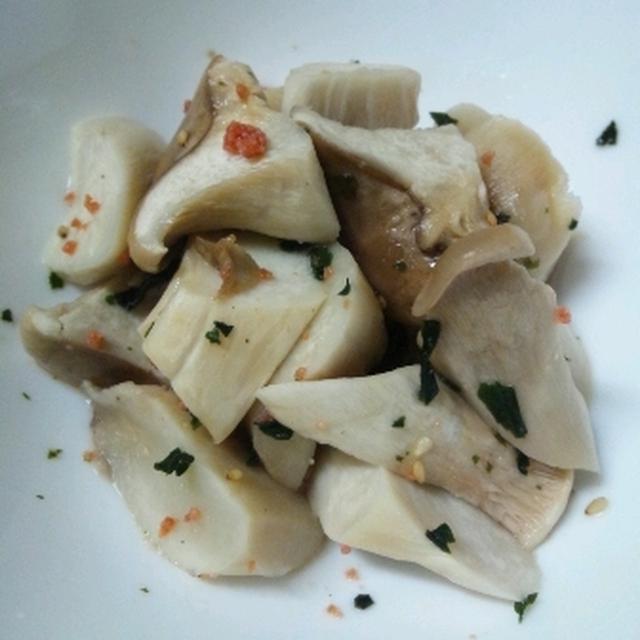 レンジで１分☆混ぜ込みわかめで味付け