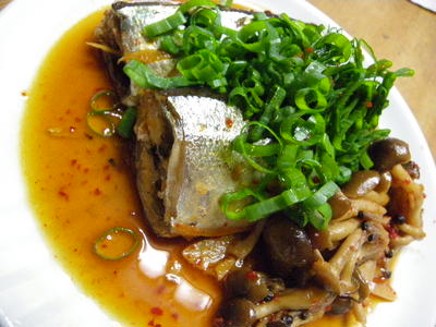 ピリ辛秋刀魚