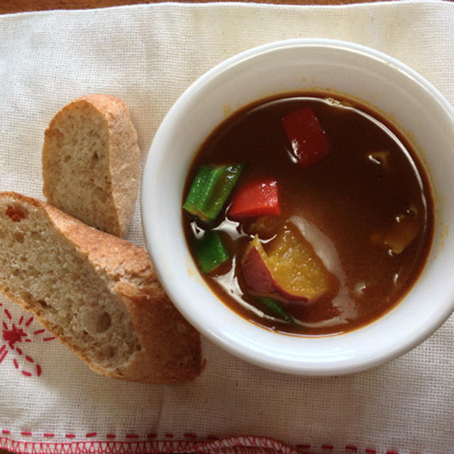 我が家のランチメニュー　　さつまいものスープカレー