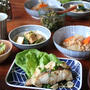 すずきのガーリックソテー と ２種類の煮物 と 大根葉のふりかけ。