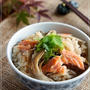 めんつゆで美味♡秋鮭と舞茸の炊き込みご飯