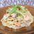 鮭と玉ねぎと舞茸と豆乳の最強クリームパスタ