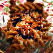 揚げパスタ　シナモンシュガー味