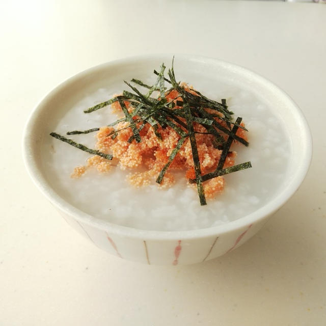 もち麦おかゆの焼きたらこ乗せ