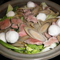 玄米飯と味噌汁、冷凍卵で目玉焼きランチ ～ 豚ごぼう鍋