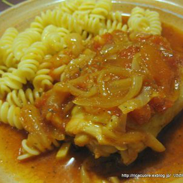 リコピンたっぷり！骨付き鶏肉のトマト煮