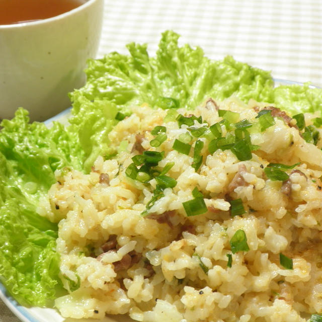 白菜と豚こまのピリ辛マヨ炒飯☆