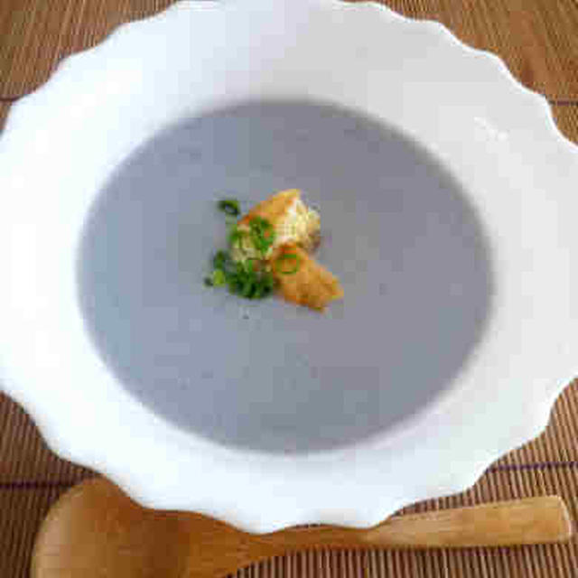 冷製　紫じゃが芋の和風豆乳ポタージュ