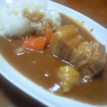 豚肉ボリューミーカレー