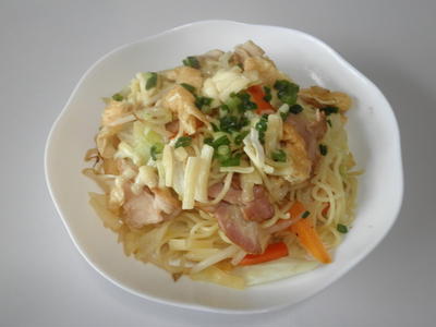 野菜も摂れる油揚げそば