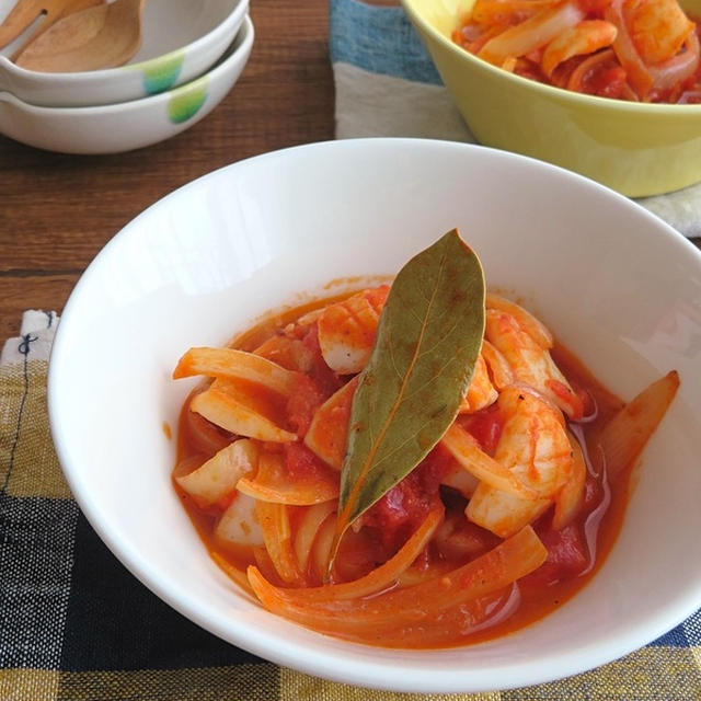 おうちで簡単イタリアン いかとたまねぎのトマト煮込み By Kaana57さん レシピブログ 料理ブログのレシピ満載