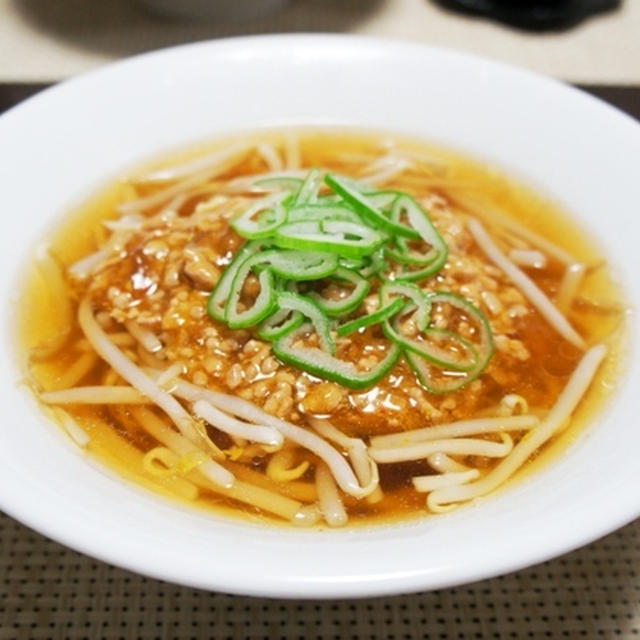 脱皮。～シャキシャキもやしの坦々肉味噌あんかけラーメン～