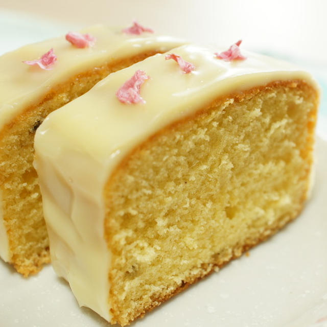 白いパウンドケーキ　～桜風味～