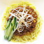 主婦の一人飯に簡単ジャージャー麺
