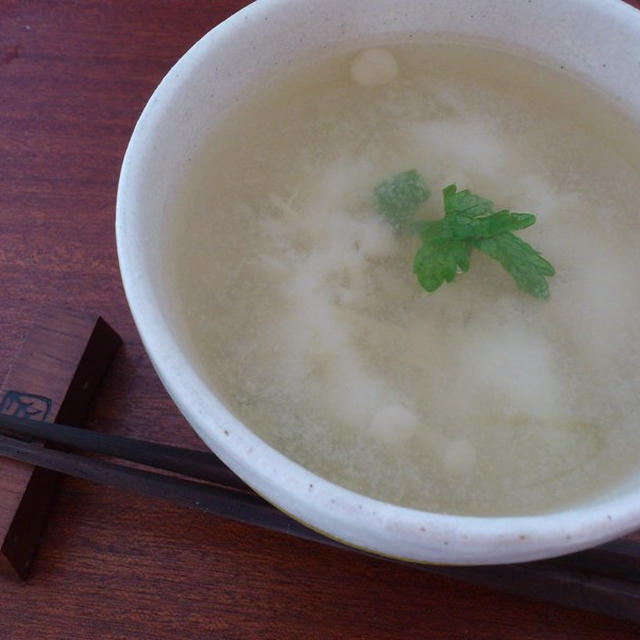 セロリのすりおろし味噌スープ