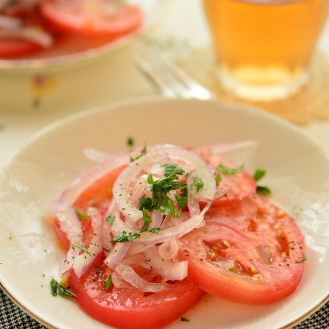 トマトの簡単ひんやりサラダ
