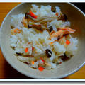 鮭としめじの炊き込みご飯と、和食ごはん。