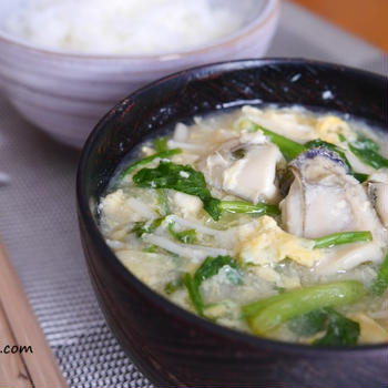 風邪予防にどうぞ。栄養満点！牡蠣の玉子汁