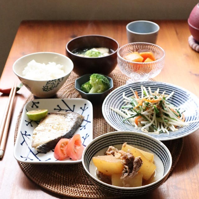 ぶりの柚子こしょうオイル漬け焼き・献立。