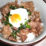 豚玉毛丼(ぶったまげどん)