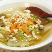 白菜と鶏肉の生姜スープ☆