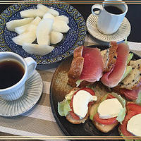 朝食はウッドデッキで・・昨日は減塩・節約レシピで料理教室