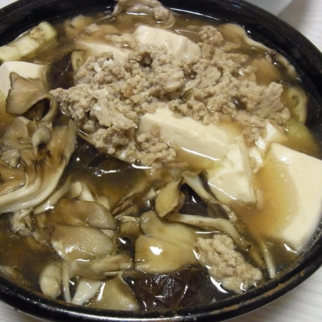 秋野菜と豆腐のつるんと煮・大根とベーコンの塩きんぴら