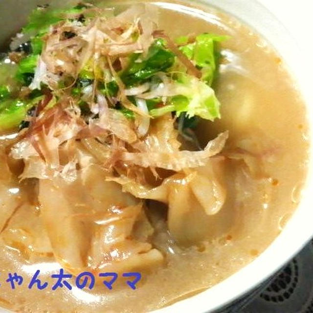 くず野菜もおいしい セロリの葉としらすとザ サイのラーメン By はらぺこ準junさん レシピブログ 料理ブログのレシピ満載