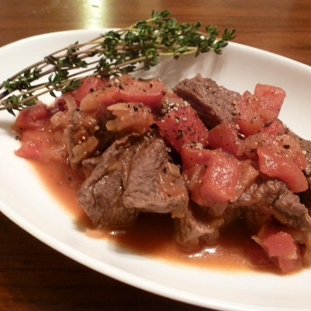 牛もも肉とトマトの赤ワイン煮込み By ぞんちゃんさん レシピブログ 料理ブログのレシピ満載