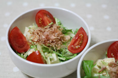 水菜と山芋のサラダ