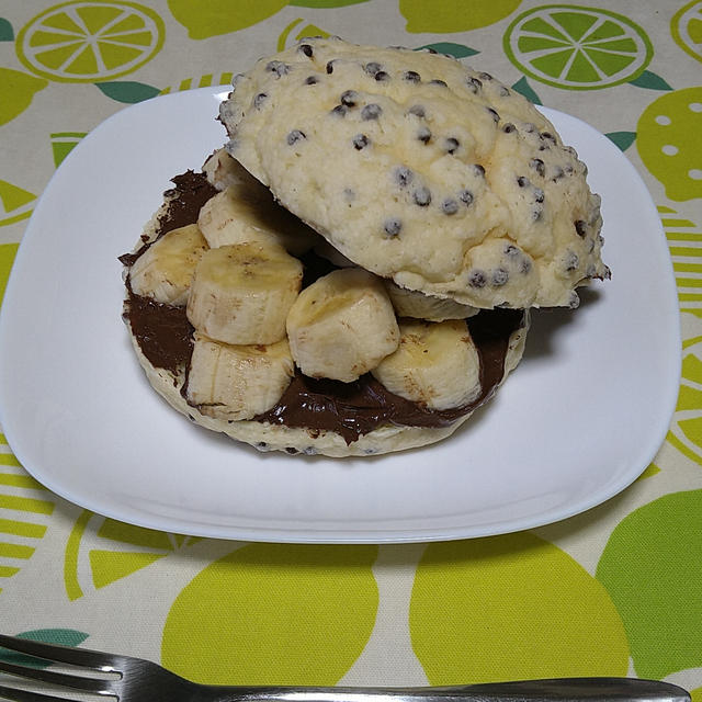 チョコバナナチョコチップメロンパン