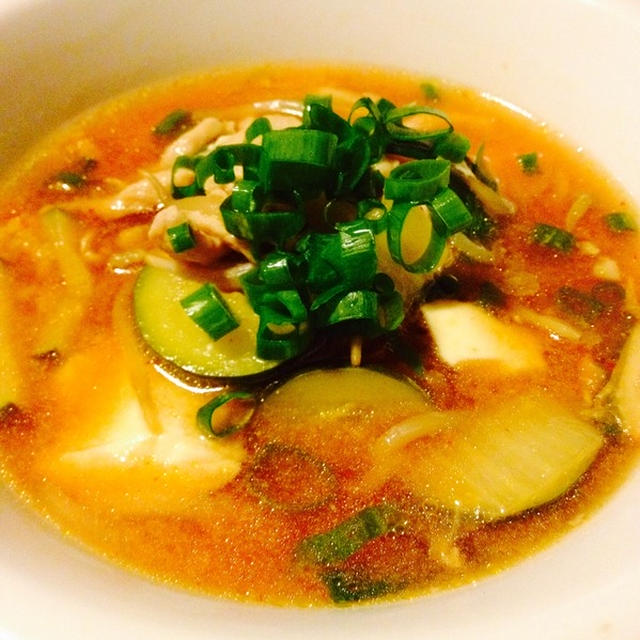 Aloha Tofuで野菜たっぷりキムチスープ