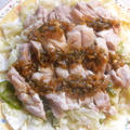 蒸し鶏のネギソースかけ