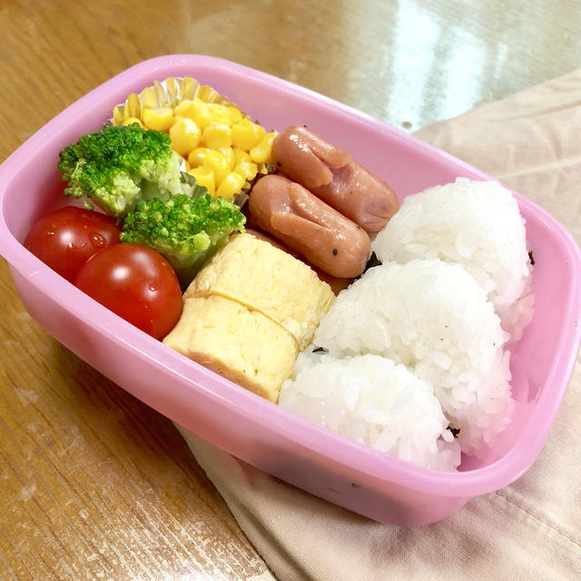 うさぎさんウインナーのお弁当