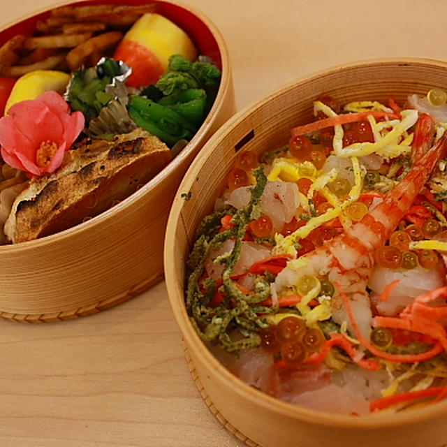 夜のおつまみの残りで豪華？ちらし弁当