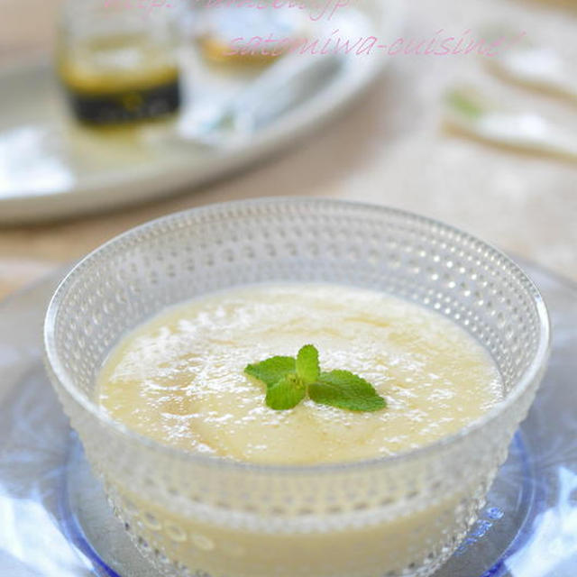 世界でも希少なアロエ蜂蜜☆感動の味わい！美味しい桃のスープ(^^)