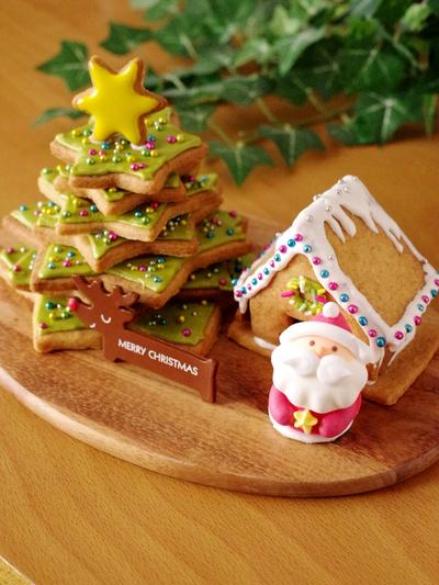 クリスマスツリーとミニヘクセンハウスのクッキー(お菓子の家とクリスマスツリー)