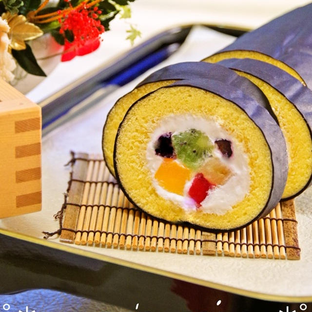ホットケーキミックスHMで簡単お菓子♡節分に恵方巻きロールケーキ