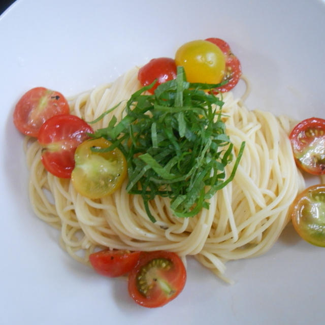 簡単！！冷製トマトパスタの作り方／レシピ