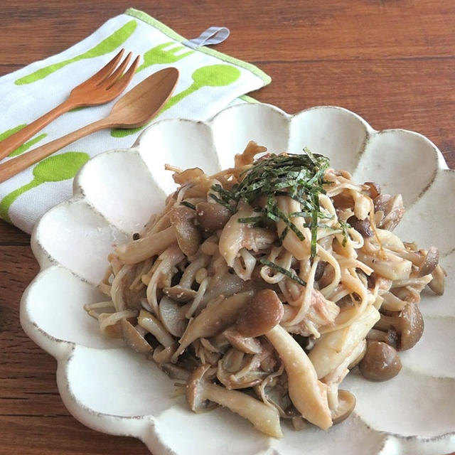 パスタソースで簡単☆きのこのたらこソース炒め