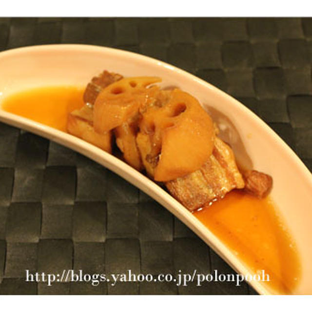 圧力鍋で豚バラとレンコンのポン酢煮～テーブル・イズ・ウエイティング☆